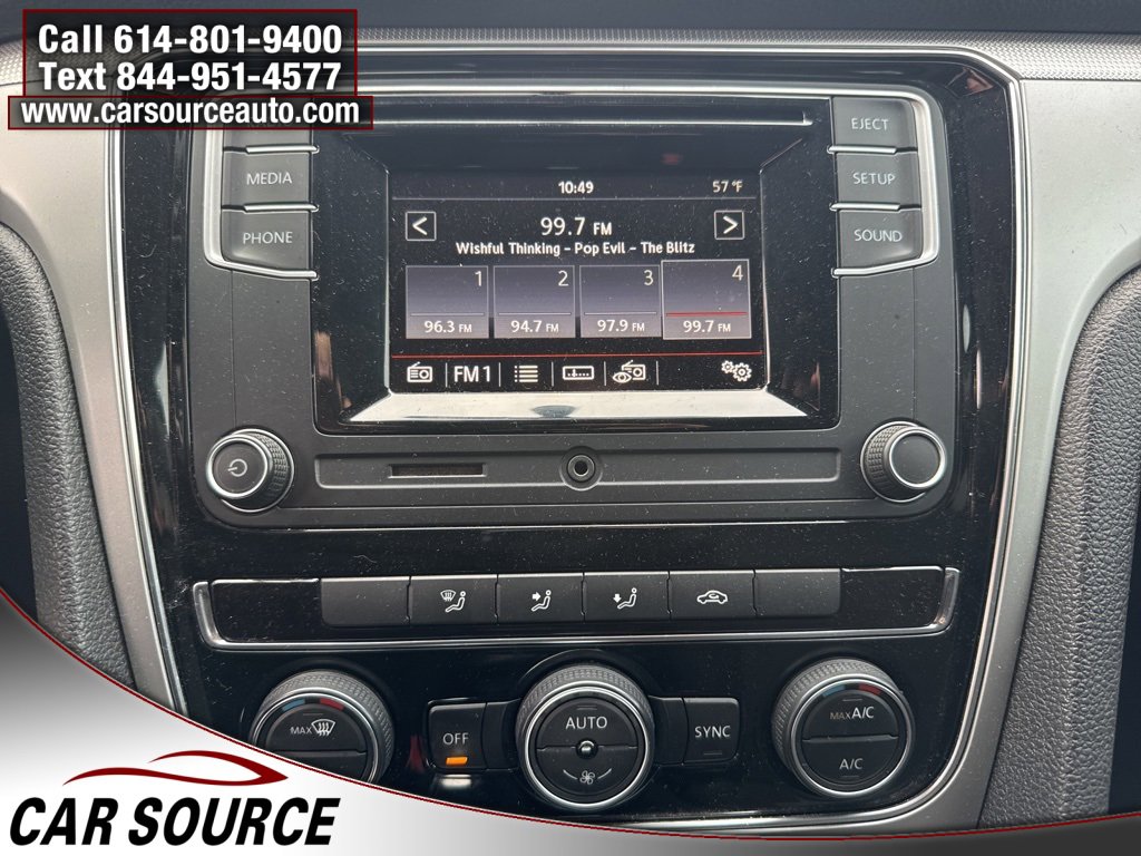 Used 2017 Volkswagen Passat 1.8T S image 27