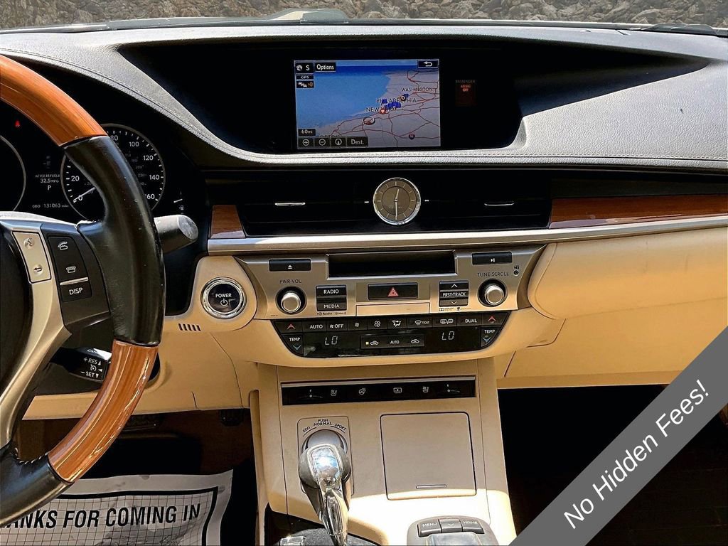 Used 2015 Lexus ES 300h w/ Navigation System Package FWD image 6