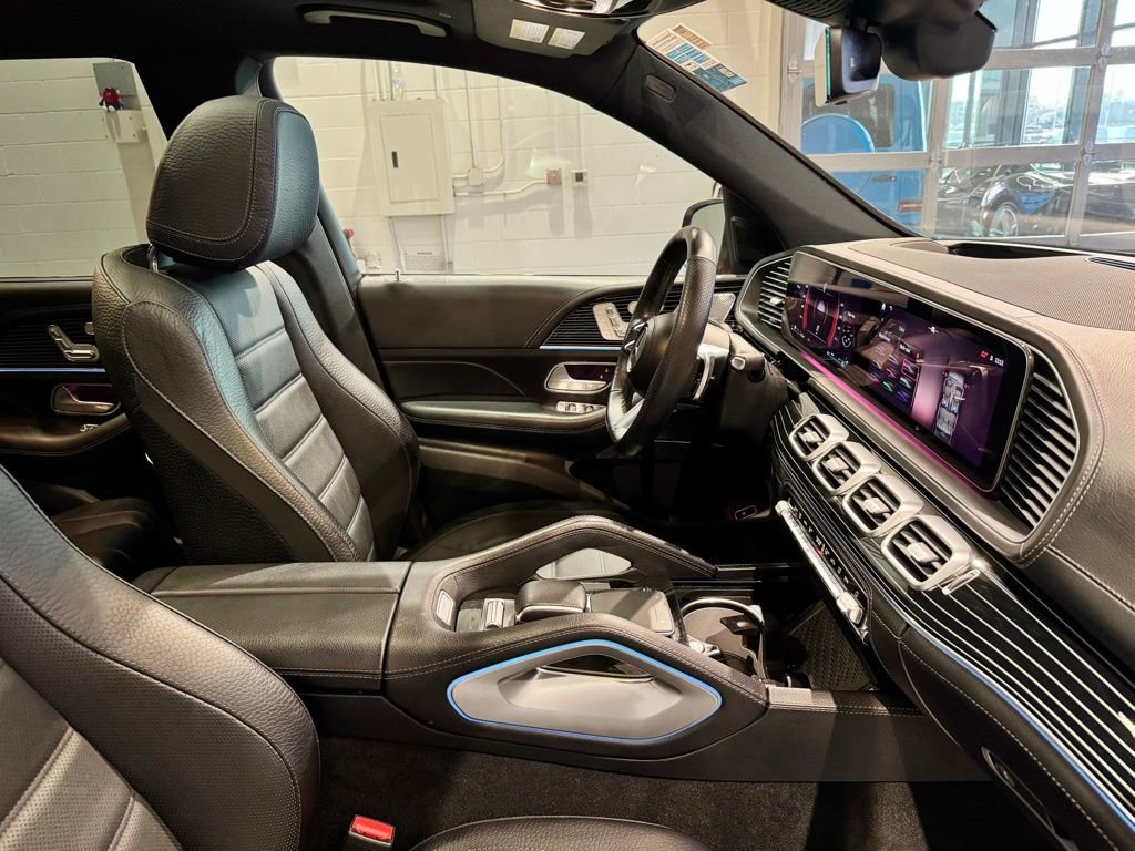 Used 2024 Mercedes-Benz GLS 580 4MATIC image 45