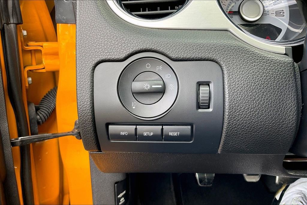 Used 2011 Ford Mustang GT Premium w/ GT Coupe Accessory Pkg 5 RWD image 34