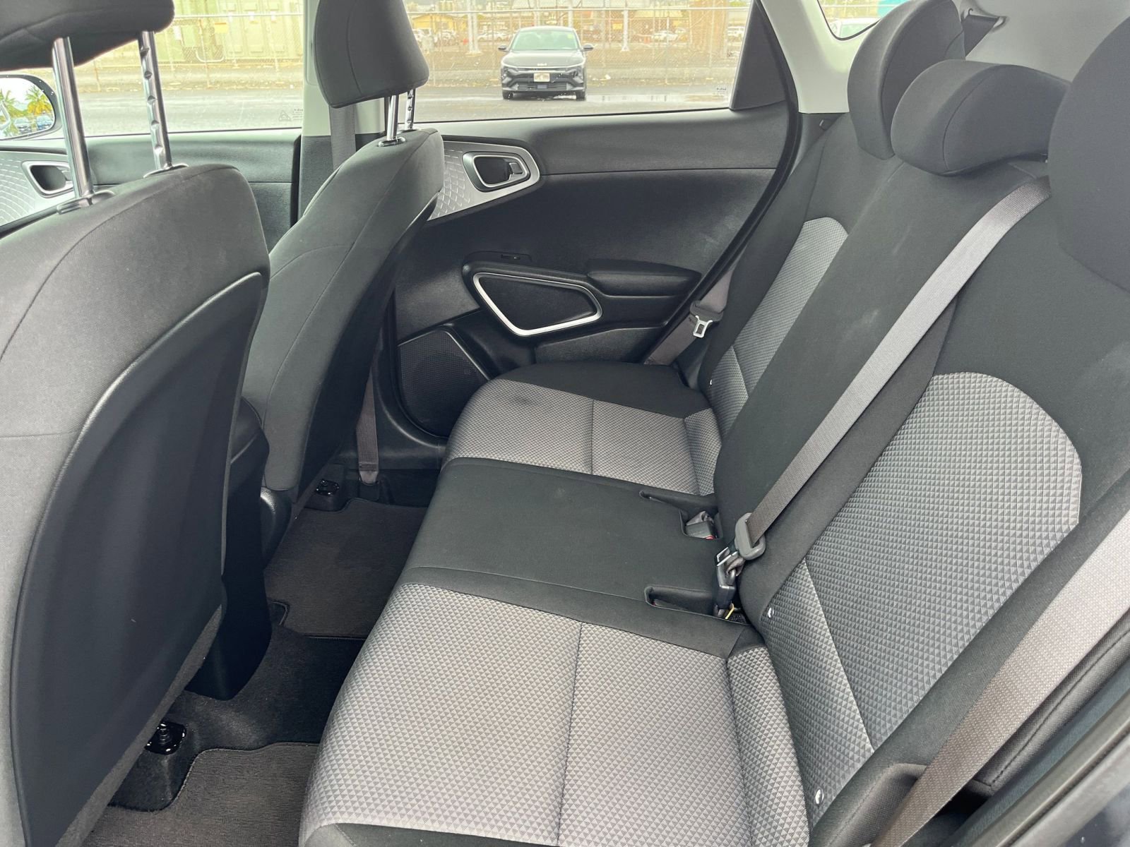 Used 2025 Kia Soul LX w/ LX Technology Package image 25