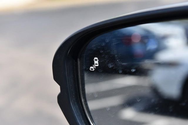 New 2026 Honda CR-V EX-L image 10