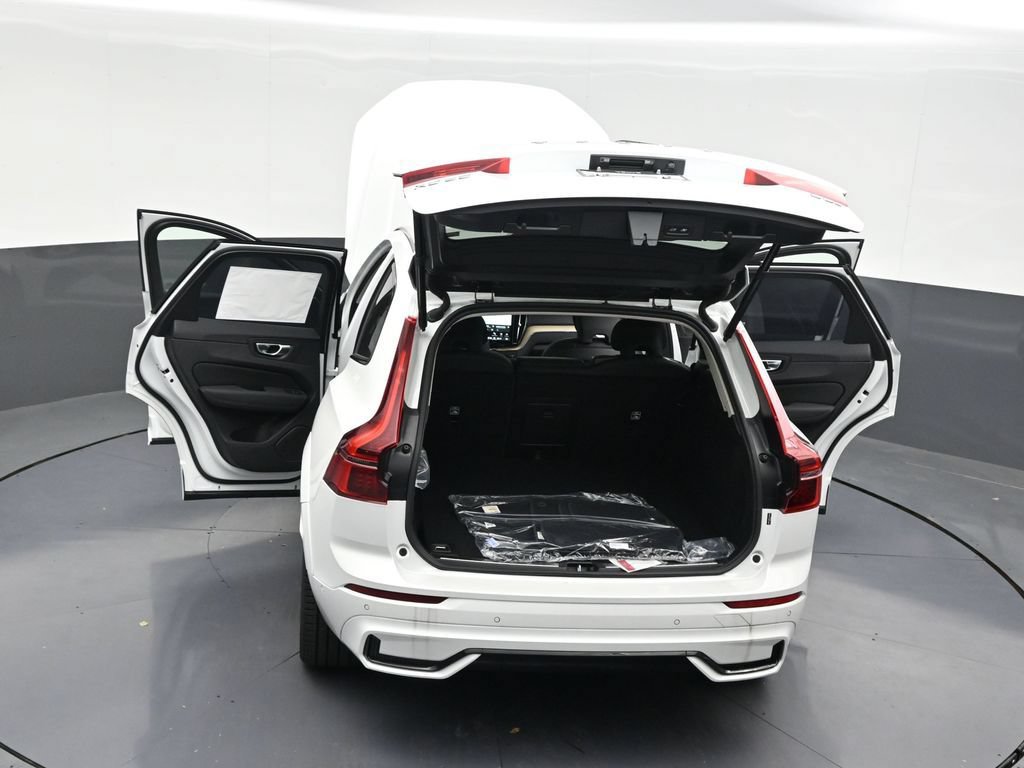 New 2026 Volvo XC60 B5 Ultra AWD/4WD image 33
