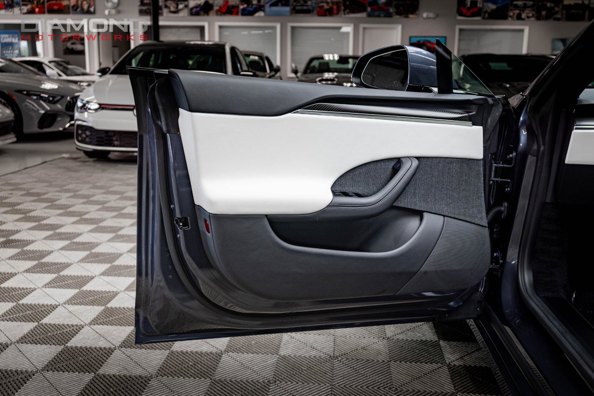 Used 2022 Tesla Model S Plaid AWD/4WD image 15