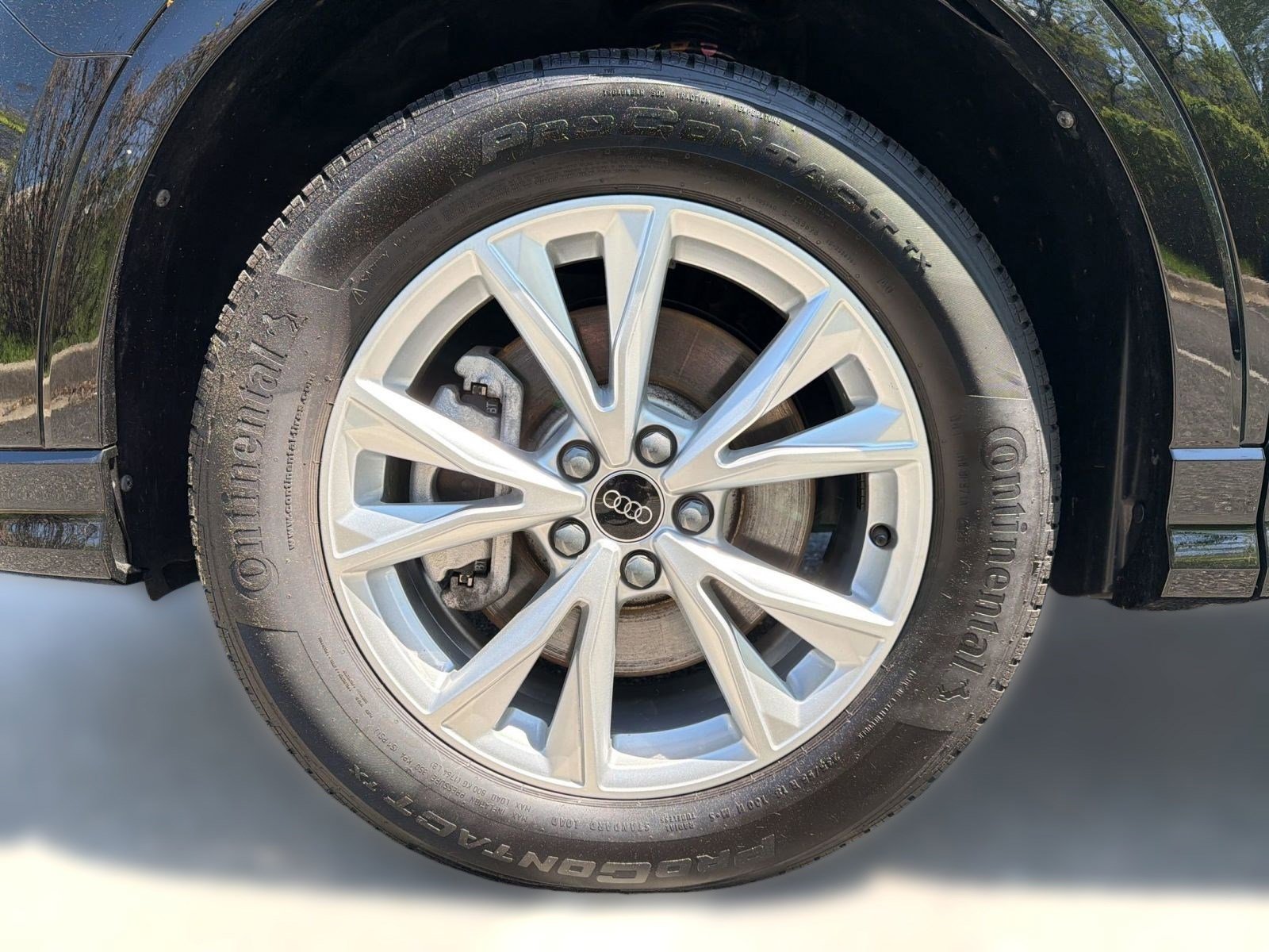 Used 2025 Audi Q3 2.0T Premium w/ Convenience Package AWD/4WD image 12