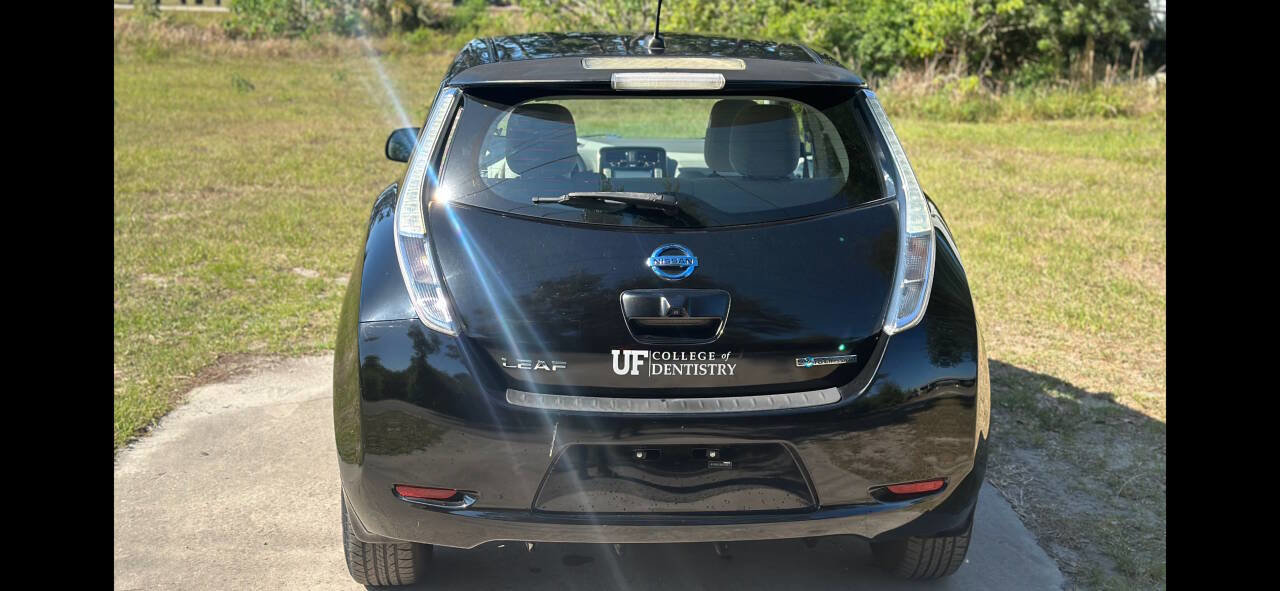 Used 2011 Nissan Leaf SL w/ Eco Design Pkg image 9