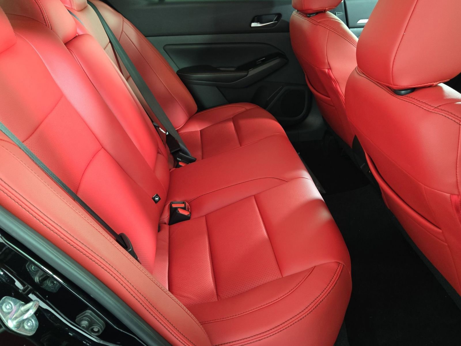 New 2025 Nissan Altima 2.5 SR w/ SR Premium Package image 24