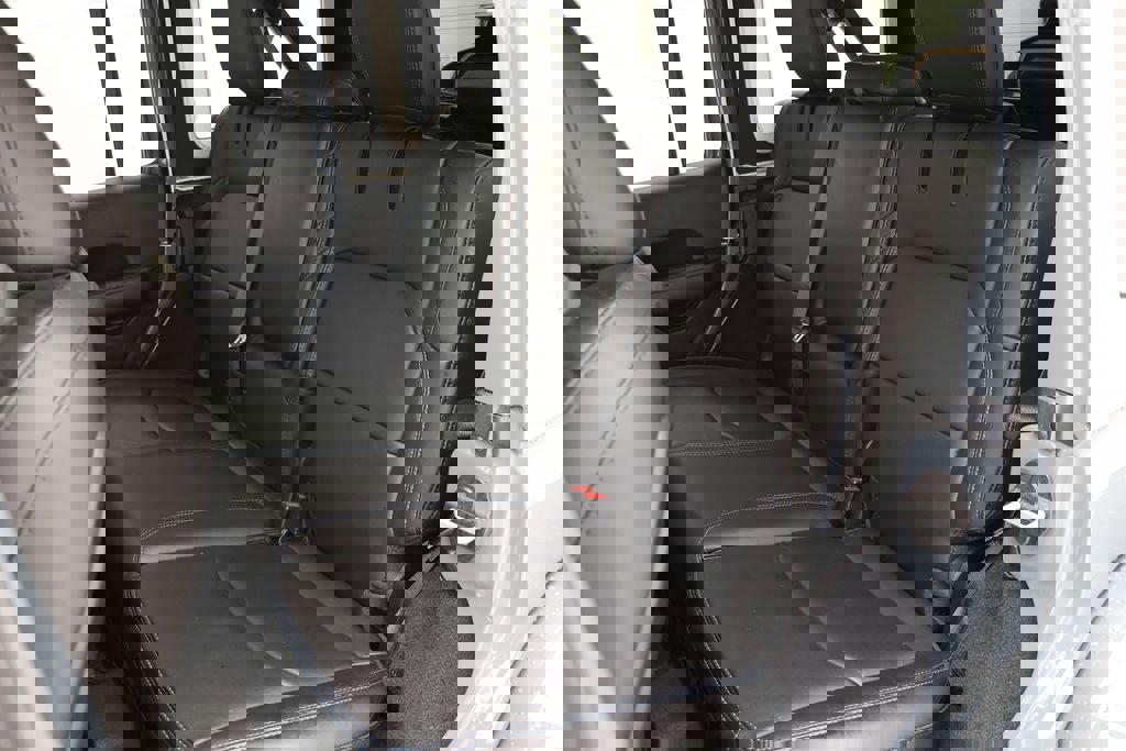 Used 2024 Jeep Wrangler Unlimited Rubicon 4xe image 12