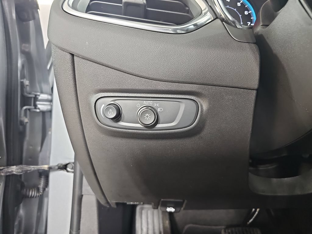 Certified 2024 Chevrolet Equinox LS AWD/4WD image 30