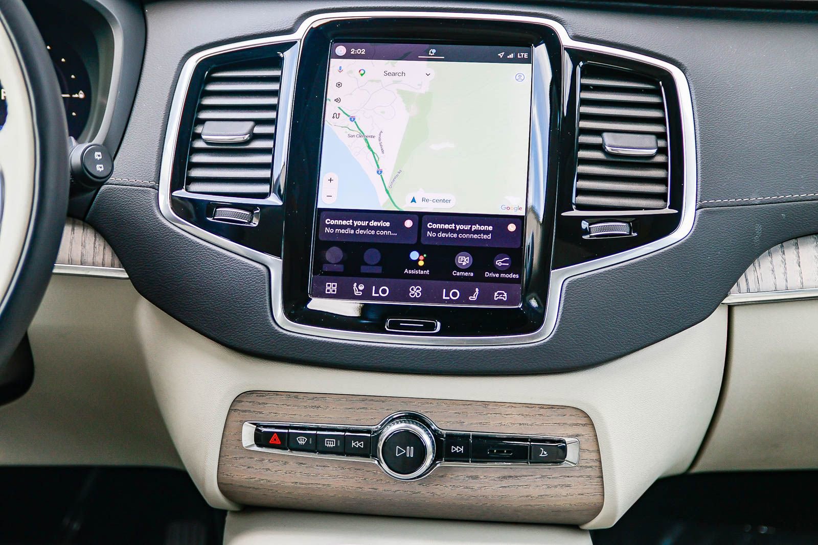 Used 2024 Volvo XC90 T8 Ultimate w/ Protection Package Premier image 15