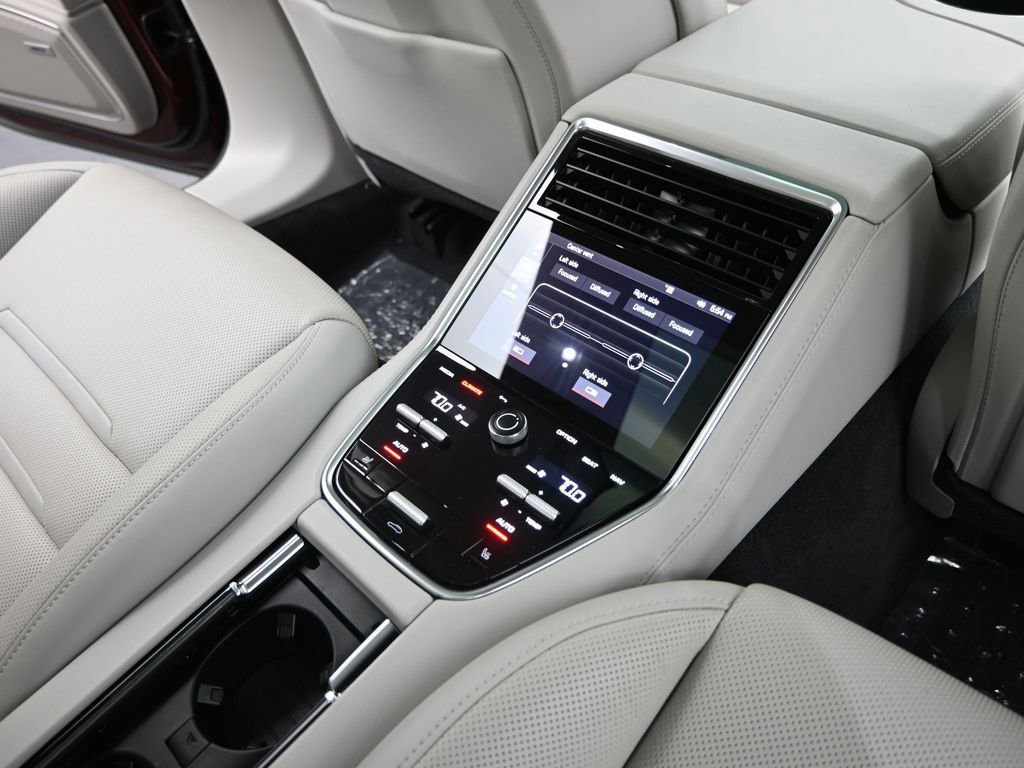 Certified 2022 Porsche Panamera 4S image 21