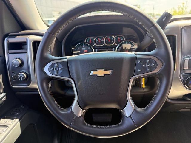 Used 2017 Chevrolet Silverado 1500 LT w/ All Star Edition AWD/4WD image 9