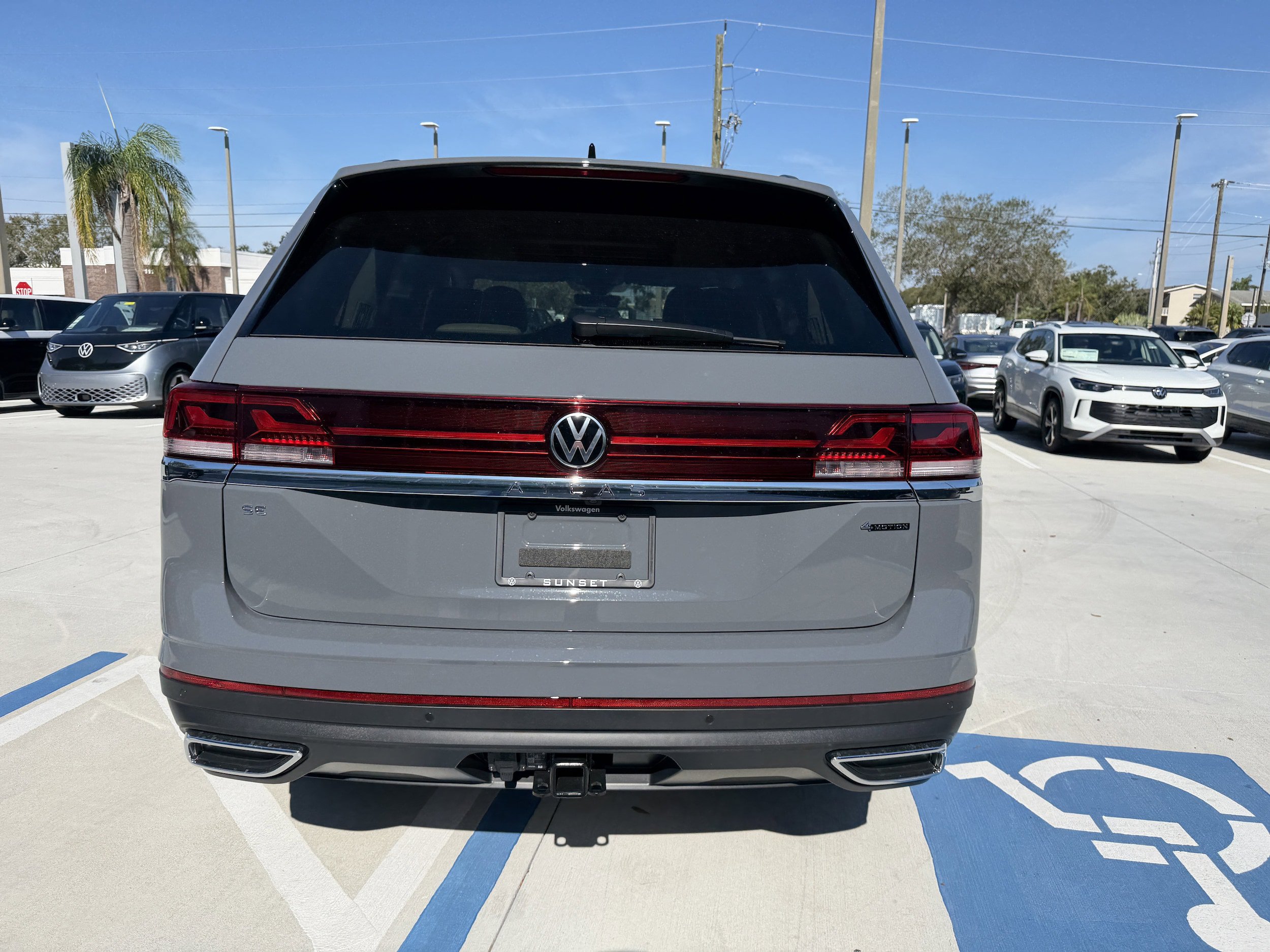 New 2026 Volkswagen Atlas SE AWD/4WD image 4