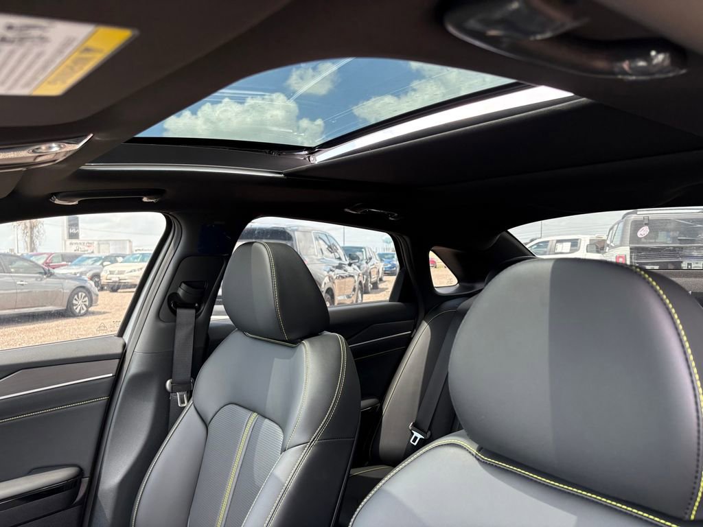 New 2026 Kia K5 GT FWD image 16