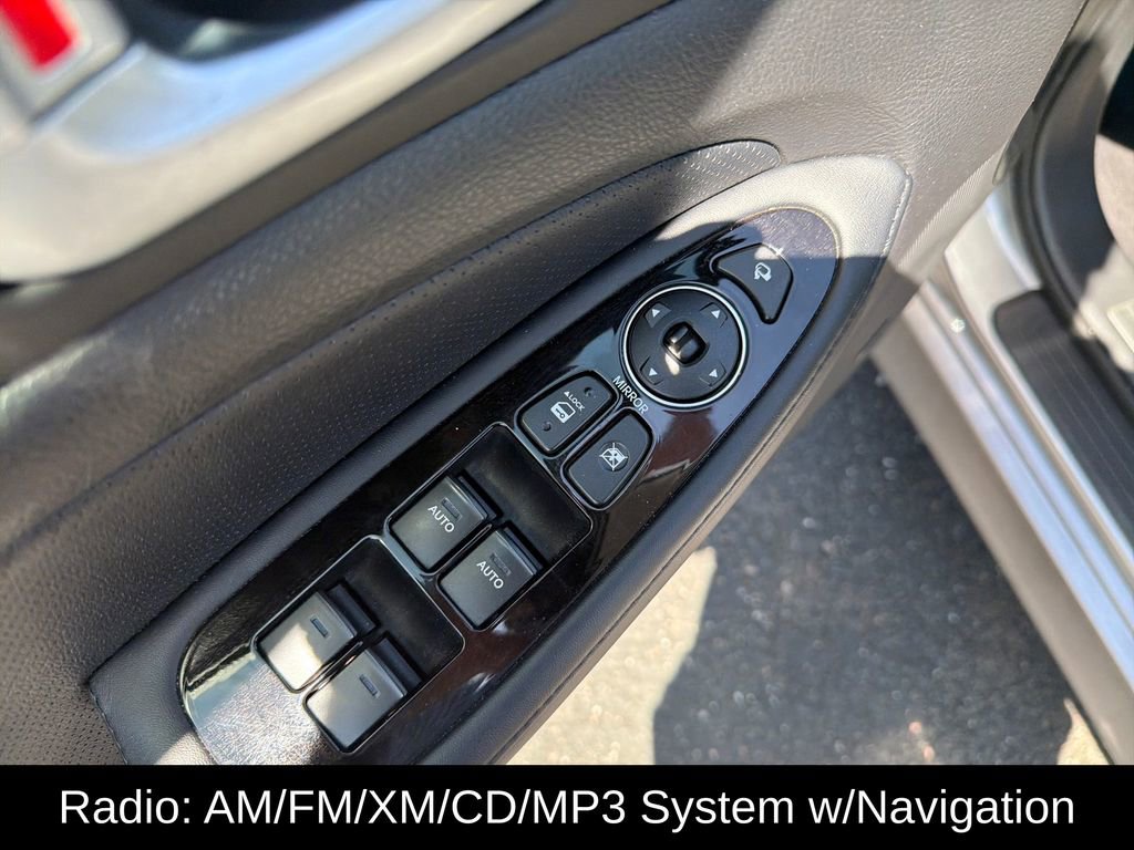 Used 2012 Hyundai Genesis 3.8 w/ Premium Pkg RWD image 13