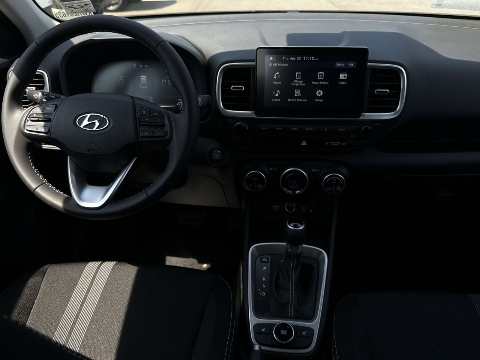 New 2026 Hyundai Venue SEL FWD image 22