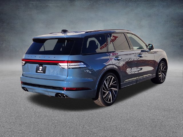 New 2026 Lincoln Aviator Black Label w/ Jet Appearance Package AWD/4WD image 7