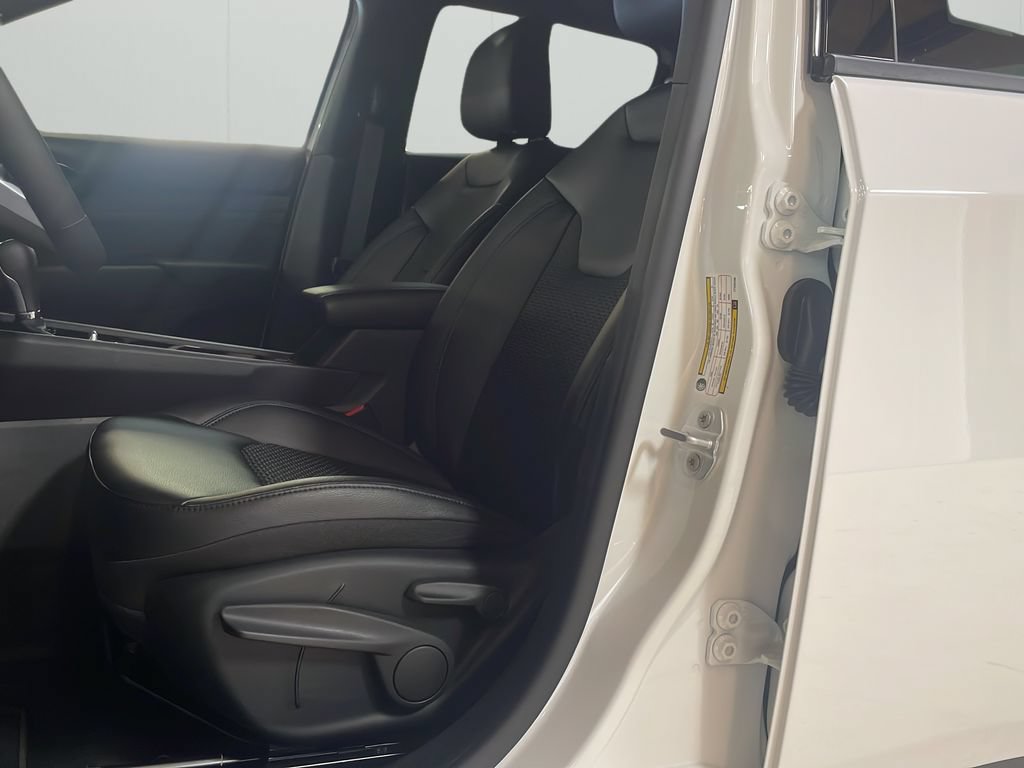 New 2026 Jeep Compass Latitude AWD/4WD image 9