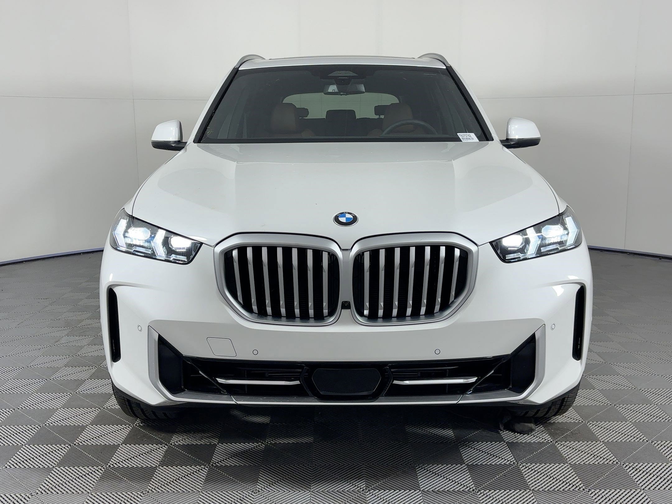 New 2026 BMW X5 sDrive40i w/ Premium Package image 6