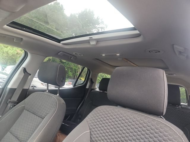Used 2018 GMC Acadia SLE w/ Driver Alert Package I AWD/4WD image 3