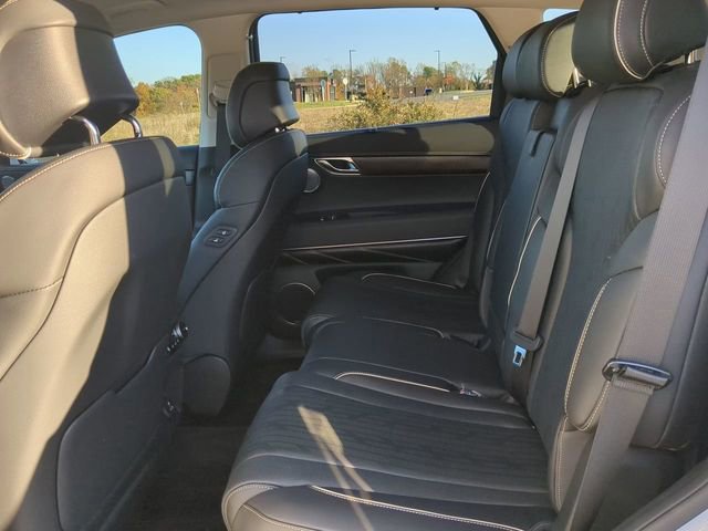 Used 2024 Genesis GV80 3.5T w/ Advanced Package image 13