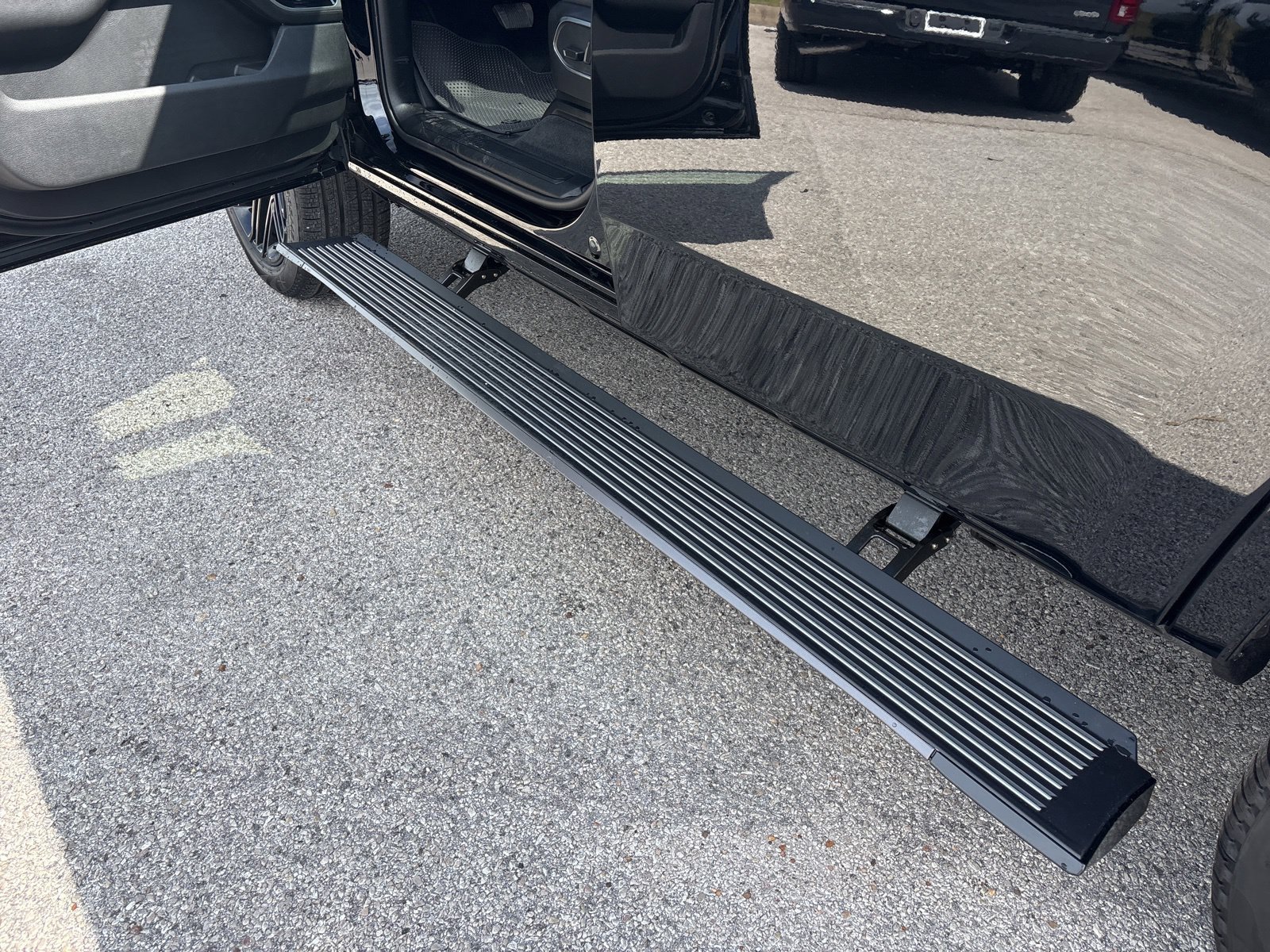 New 2026 Jeep Grand Wagoneer Limited AWD/4WD image 10