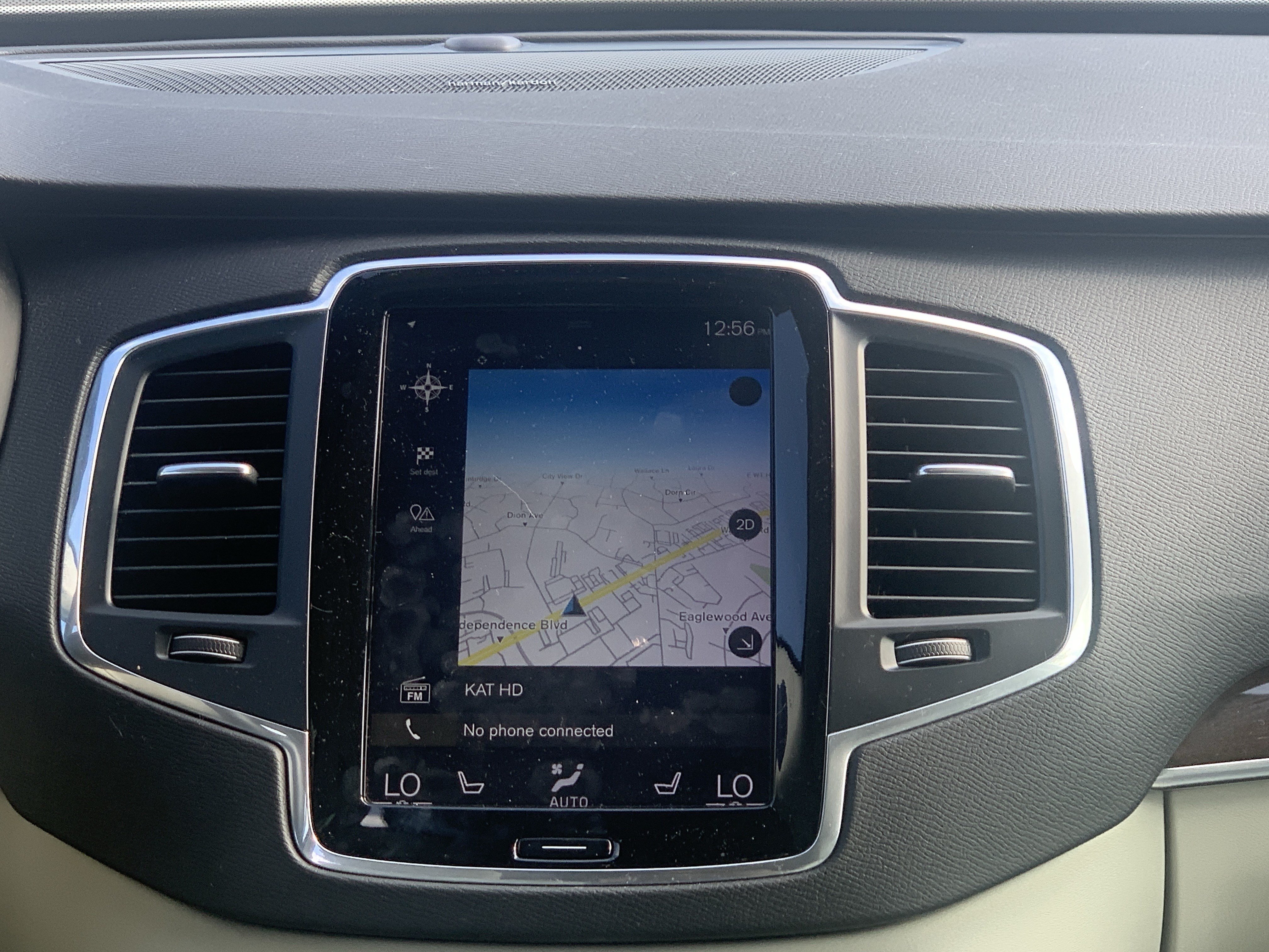Used 2019 Volvo XC90 T6 Momentum w/ Advanced Package AWD/4WD image 29