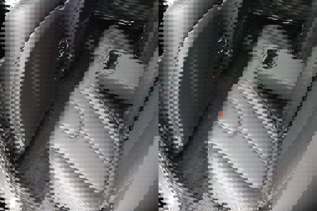 Used 2022 Hyundai Santa Fe SEL w/ Convenience + Premium Package image 10