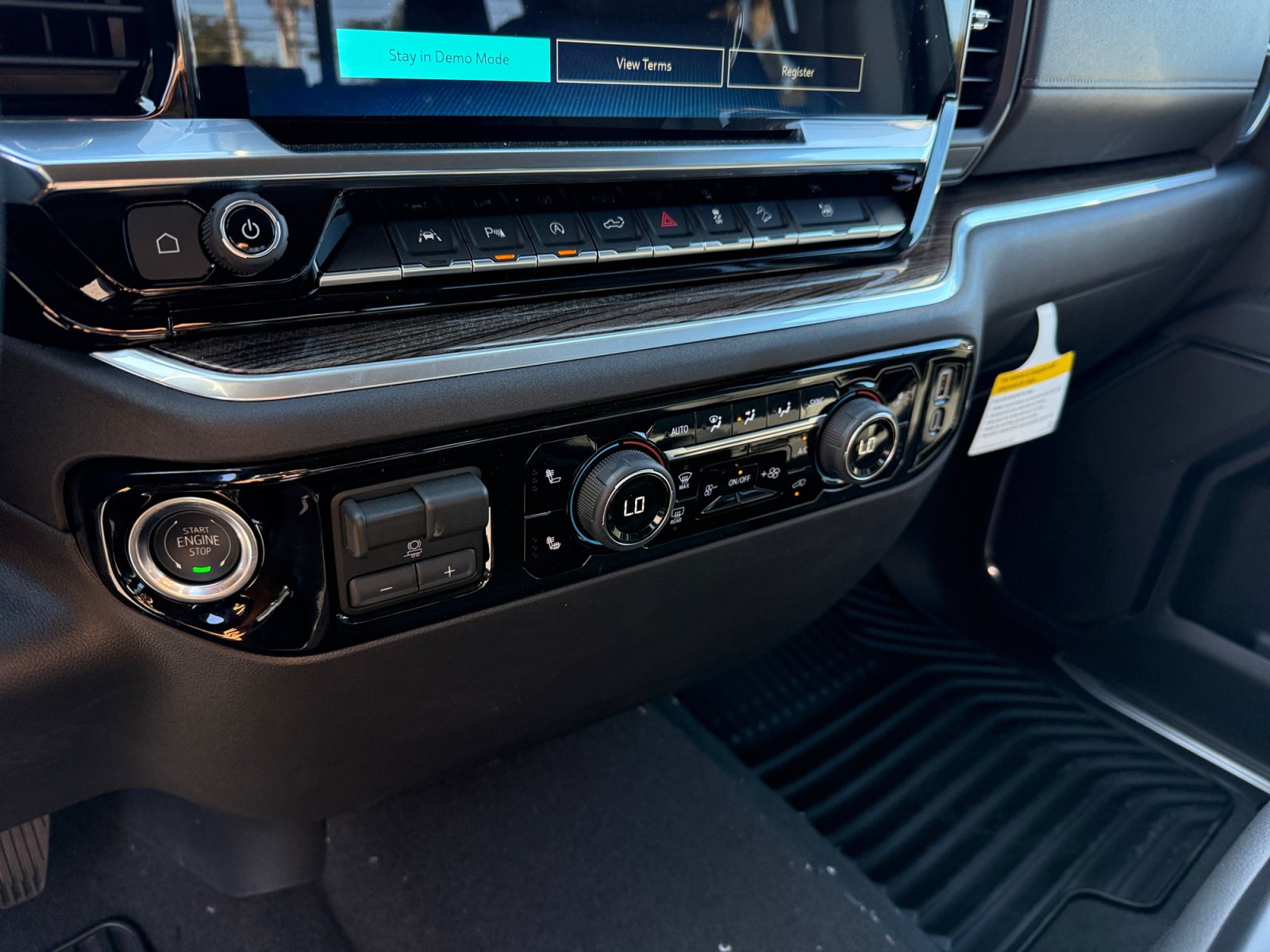 New 2026 Chevrolet Silverado 1500 LT w/ All Star Edition Plus AWD/4WD image 13