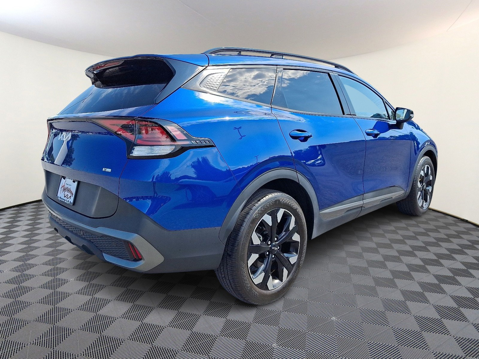 Certified 2024 Kia Sportage X-Line w/ X-Line Premium Package AWD/4WD image 6