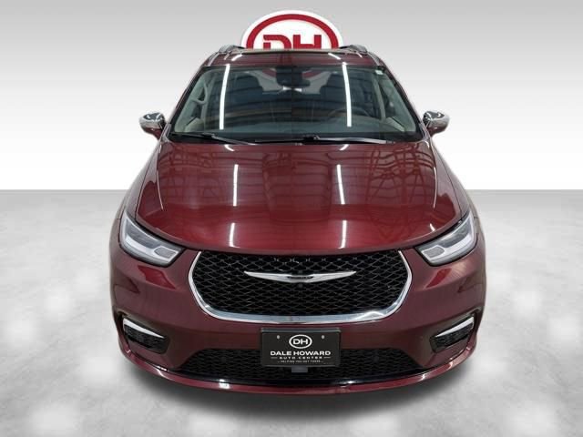 Used 2022 Chrysler Pacifica Limited FWD image 9