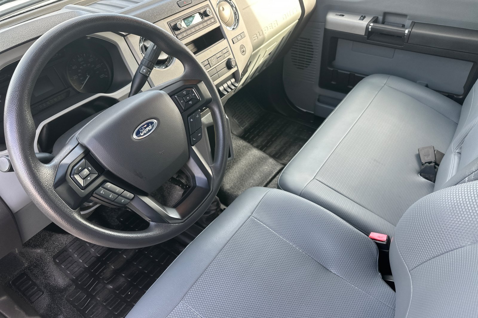 Used 2021 Ford F650 2WD Regular Cab Super Duty image 11