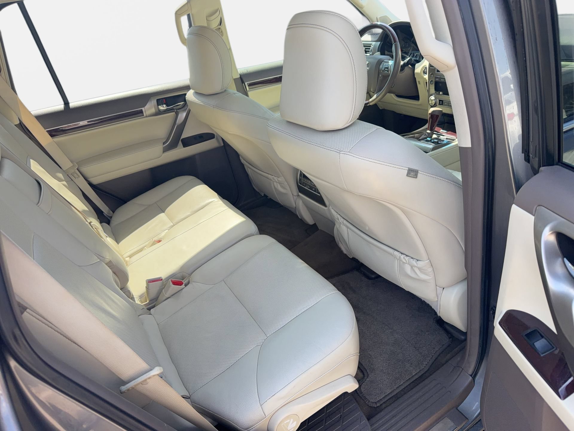 Used 2014 Lexus GX 460 w/ Premium Package AWD/4WD image 11