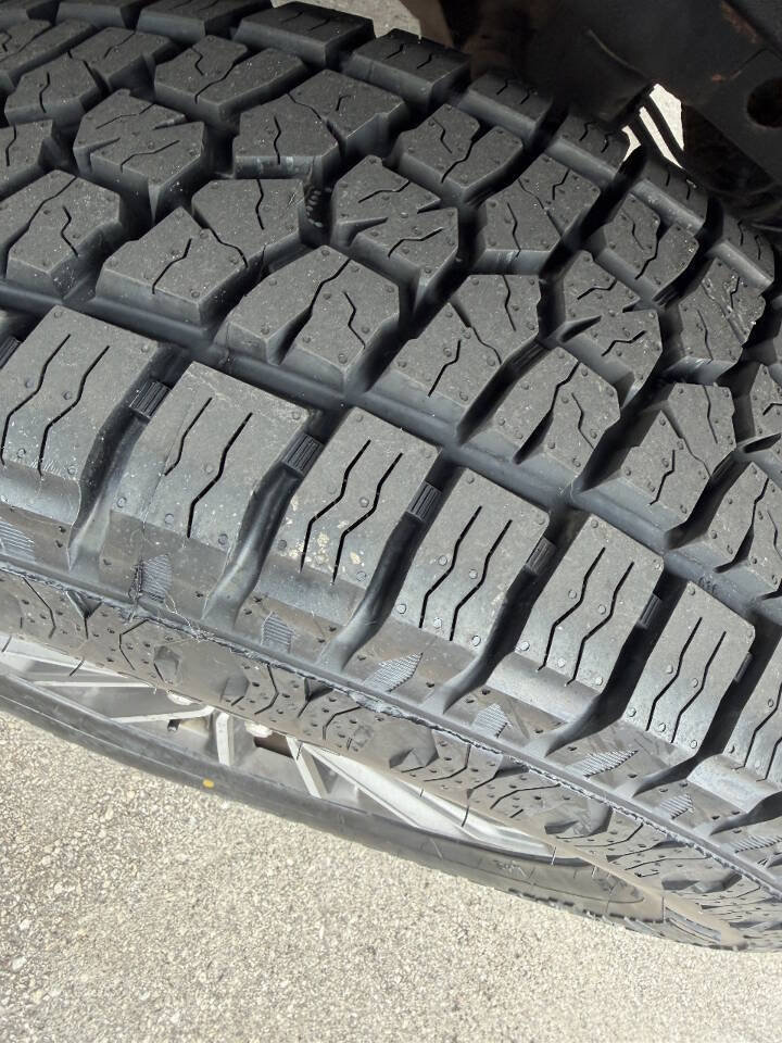 Used 2019 Ford F150 XLT w/ Equipment Group 301A Mid AWD/4WD image 9