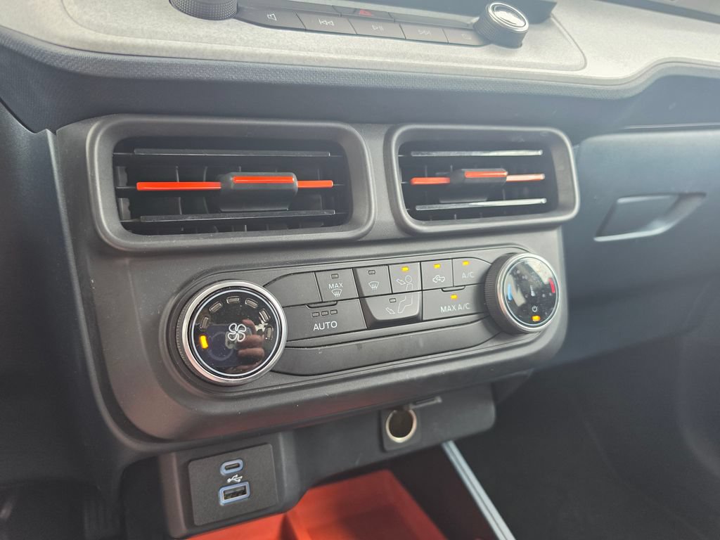 Used 2023 Ford Maverick XLT FWD image 28