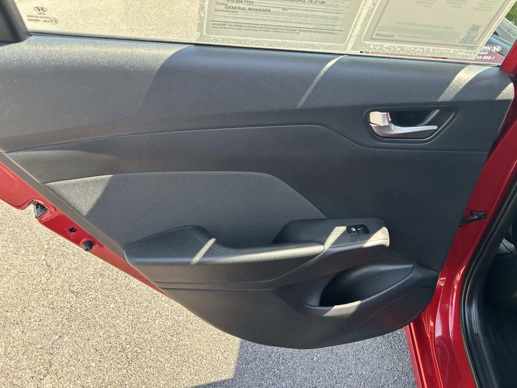 Used 2020 Hyundai Accent SE image 17