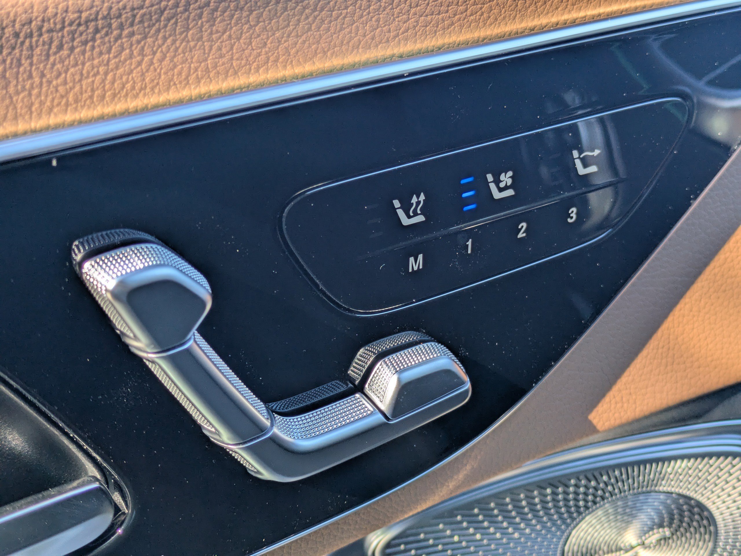 New 2026 Mercedes-Benz CLE 450 4MATIC Cabriolet image 24