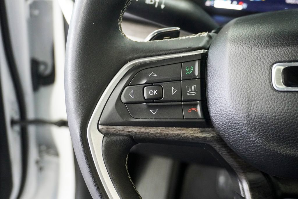 Used 2024 Jeep Grand Cherokee Limited w/ Luxury Tech Group II image 25