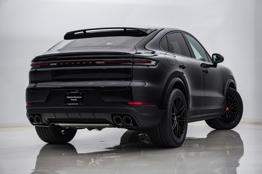 New 2026 Porsche Cayenne Coupe AWD/4WD image 11