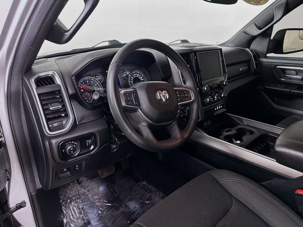Used 2025 RAM 1500 Big Horn AWD/4WD image 17