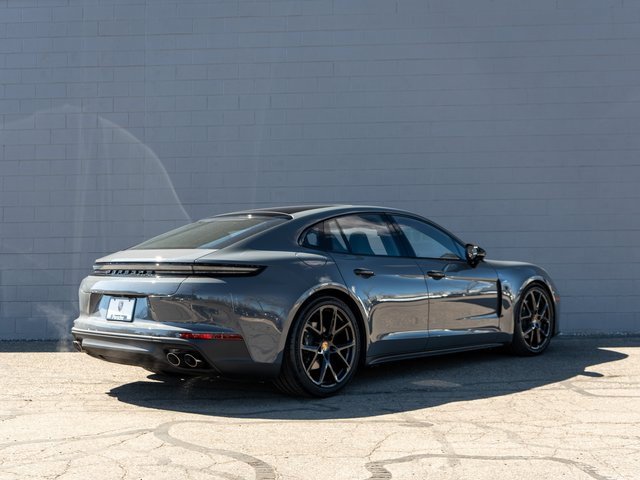 New 2025 Porsche Panamera 4 image 7