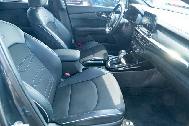 Used 2021 Kia Forte GT-Line FWD image 36