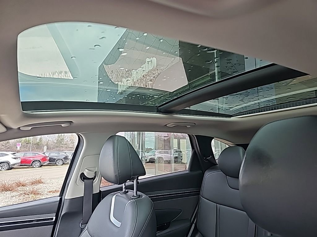 Certified 2023 Hyundai Tucson Limited image 25