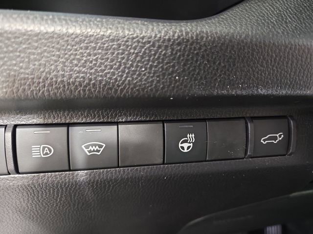 New 2025 Toyota RAV4 XLE image 30