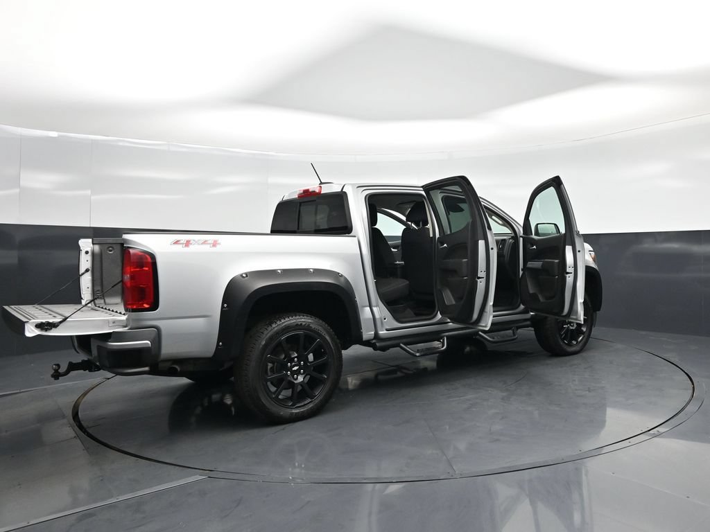 Used 2020 Chevrolet Colorado LT w/ Colorado RST Special Edition AWD/4WD image 6