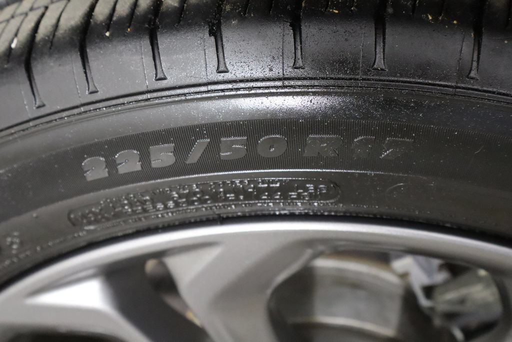Used 2023 Honda Accord EX image 38