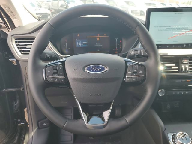 New 2025 Ford Escape SE image 12