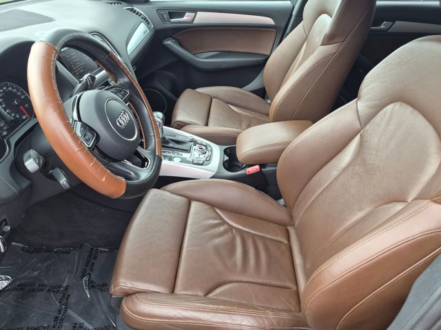 Used 2017 Audi Q5 2.0T Premium Plus w/ Technology Package AWD/4WD image 16