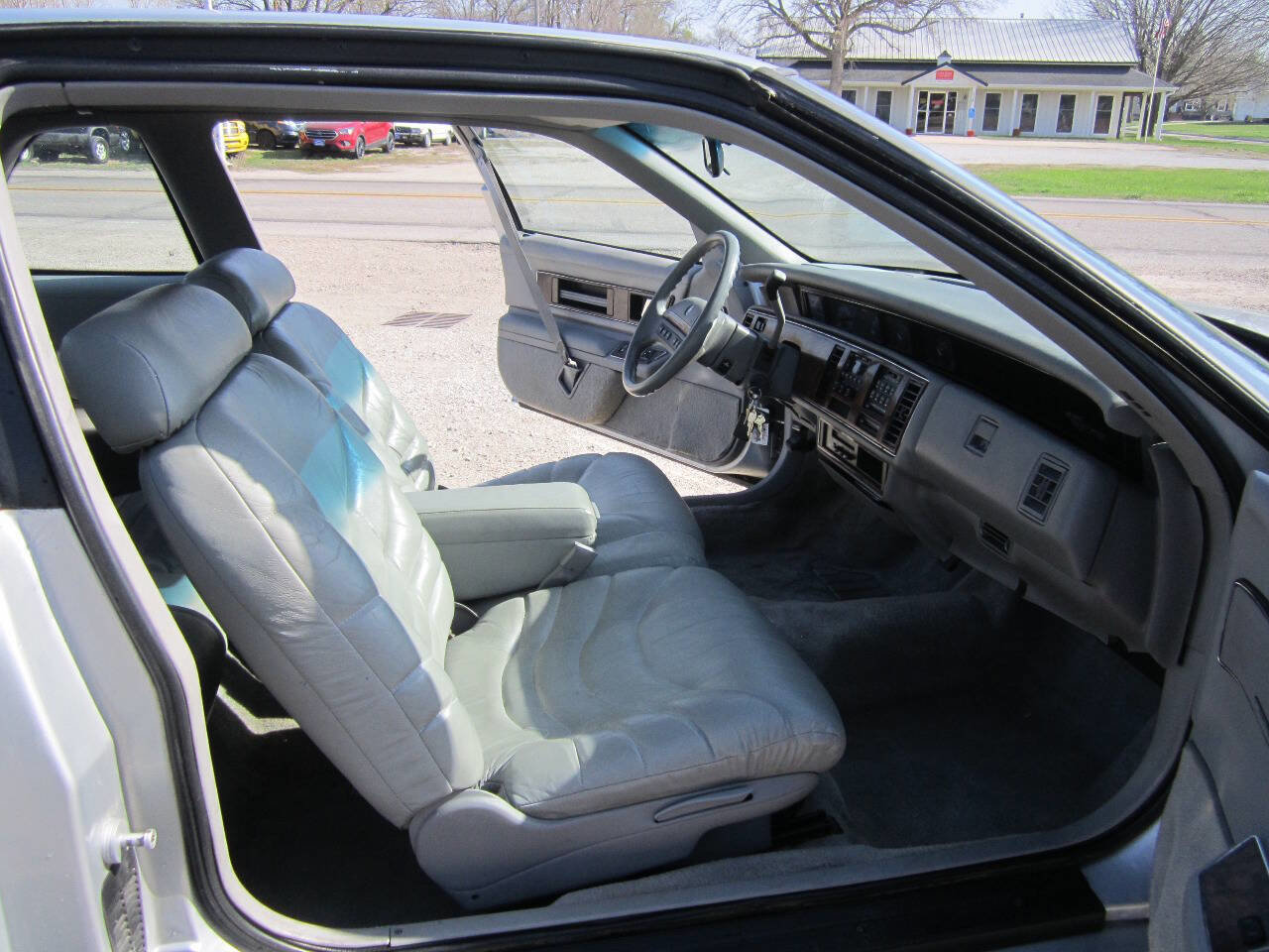 Used 1993 Buick Regal Limited image 12