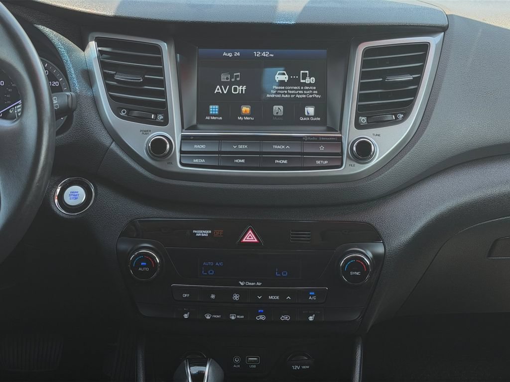 Used 2018 Hyundai Tucson Sport w/ Cargo Package AWD/4WD image 17